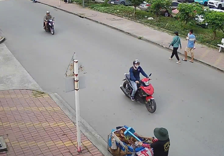 Đồng Nai: Bắt đối tượng 3 tiền &aacute;n trộm hơn 1 tỷ đồng trong b&atilde;i giữ xe bệnh viện- Ảnh 2.