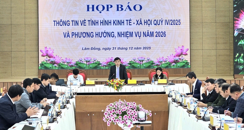 L&acirc;m Đồng: Th&aacute;o gỡ vướng mắc giao th&ocirc;ng, th&uacute;c đẩy giải ng&acirc;n đầu tư c&ocirc;ng- Ảnh 2.