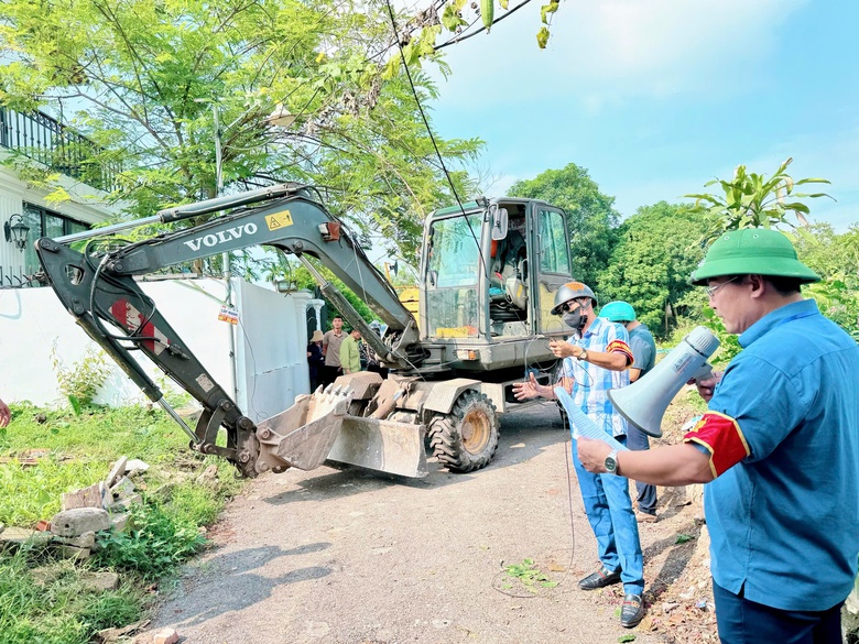 H&agrave; Nội: X&atilde; Nam Ph&ugrave; đẩy mạnh xử l&yacute; vi phạm trật tự x&acirc;y dựng- Ảnh 1.