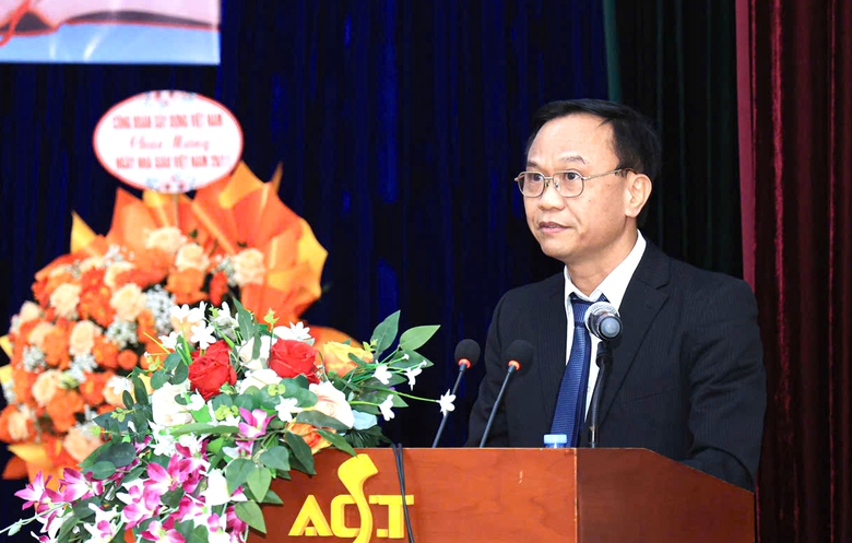 Đ&agrave;o tạo l&agrave; nền tảng n&acirc;ng cao năng lực đội ngũ c&aacute;n bộ cơ sở trong t&igrave;nh h&igrave;nh mới- Ảnh 1.