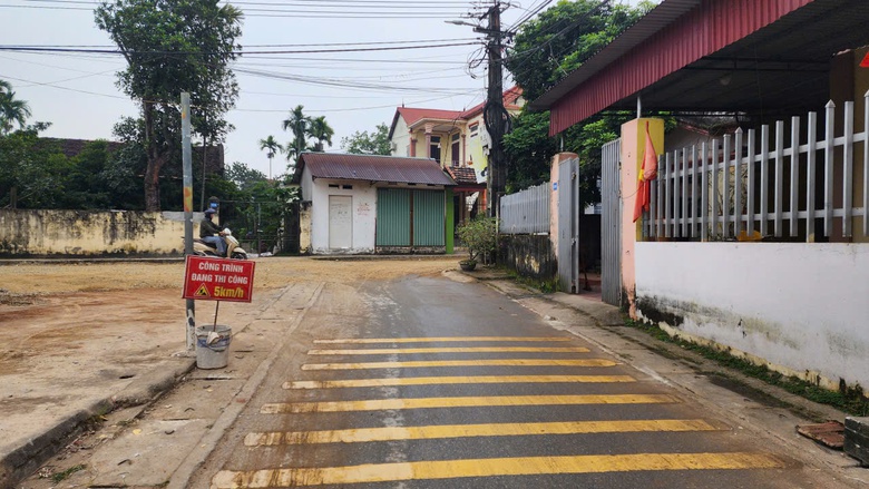 Ph&uacute; Thọ: Tu&acirc;n thủ Th&ocirc;ng tư 41, nh&agrave; thầu đảm bảo an to&agrave;n giao th&ocirc;ng- Ảnh 3.