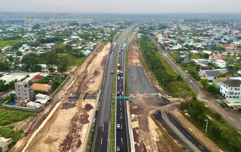 Từ 9/12 xe được l&ecirc;n cầu vượt nh&aacute;nh qua n&uacute;t giao Long Th&agrave;nh- Ảnh 2.