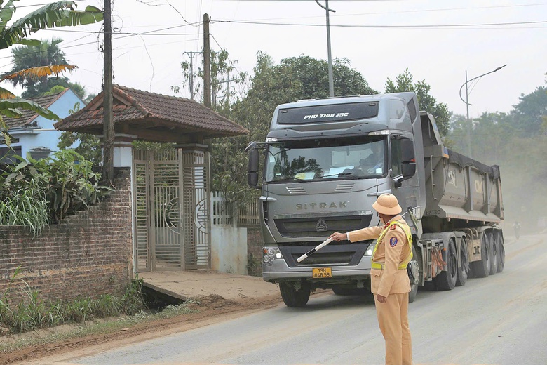 Ph&uacute; Thọ n&acirc;ng cao hiệu quả quản l&yacute; giao th&ocirc;ng sau s&aacute;p nhập tỉnh- Ảnh 2.