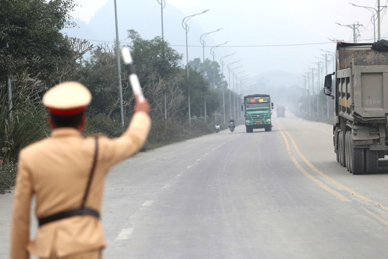 Phú Thọ: Thông tư 39 góp phần giảm vi phạm về xe cơi nới, chở quá tải- Ảnh 1. Phú Thọ: Thông tư 39 góp phần giảm vi phạm về xe cơi nới, chở quá tải- Ảnh 1.