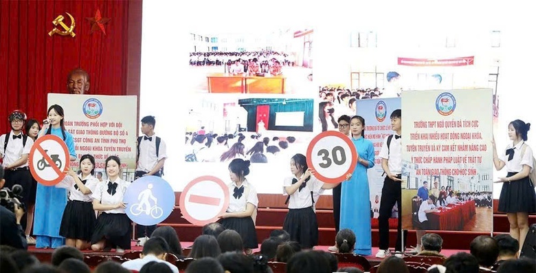 Phú Thọ: Nâng cao nhận thức và hình thành văn hóa giao thông cho học sinh THPT- Ảnh 5. Phú Thọ: Nâng cao nhận thức và hình thành văn hóa giao thông cho học sinh THPT- Ảnh 5.
