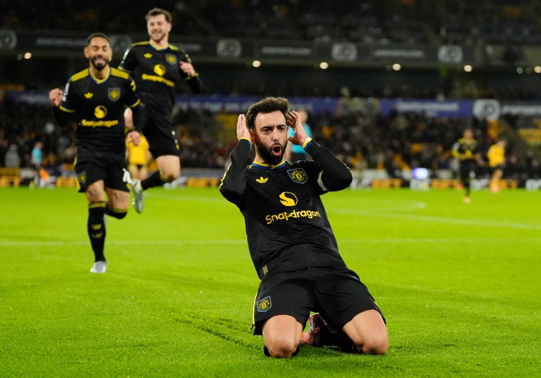 Đ&aacute;nh bại Wolves, MU vươn l&ecirc;n vị tr&iacute; thứ 6 Ngoại hạng Anh- Ảnh 2.