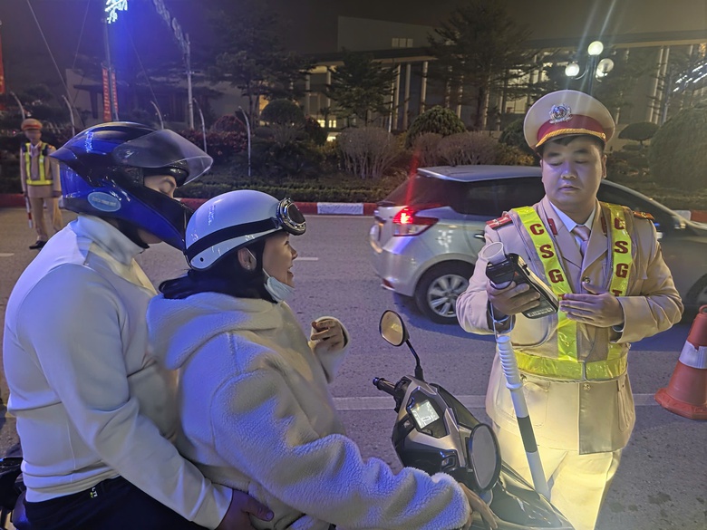 Nhờ đ&acirc;u tai nạn giao th&ocirc;ng ở L&agrave;o Cai giảm cả 3 ti&ecirc;u ch&iacute;?- Ảnh 5.