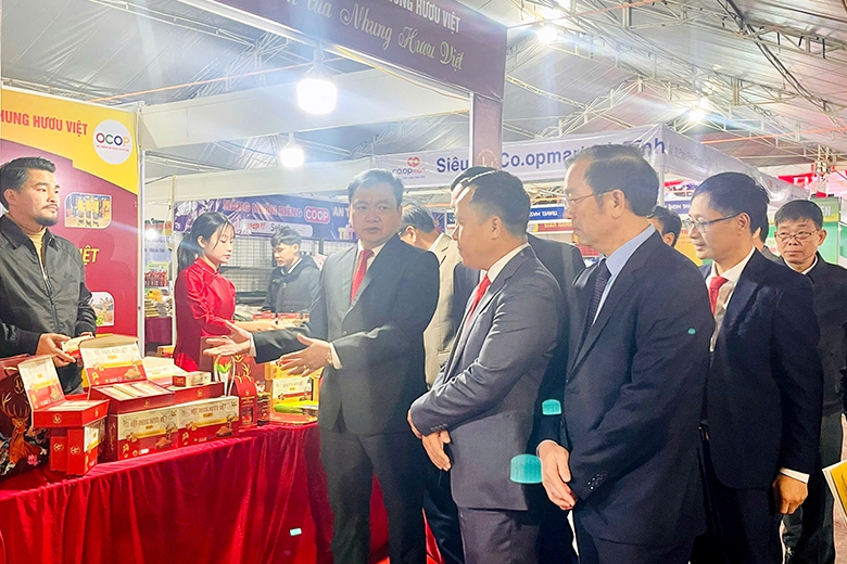 H&agrave; Tĩnh tăng tốc x&acirc;y dựng n&ocirc;ng th&ocirc;n mới: Ưu ti&ecirc;n nguồn lực, n&acirc;ng chuẩn c&aacute;c ti&ecirc;u ch&iacute;- Ảnh 2.