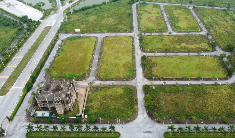 Bất nhất cấp sổ đỏ Khu c&ocirc;ng nghiệp Nam H&agrave; Nội, Văn ph&ograve;ng Đăng k&yacute; đất đai H&agrave; Nội n&oacute;i g&igrave;?- Ảnh 1.