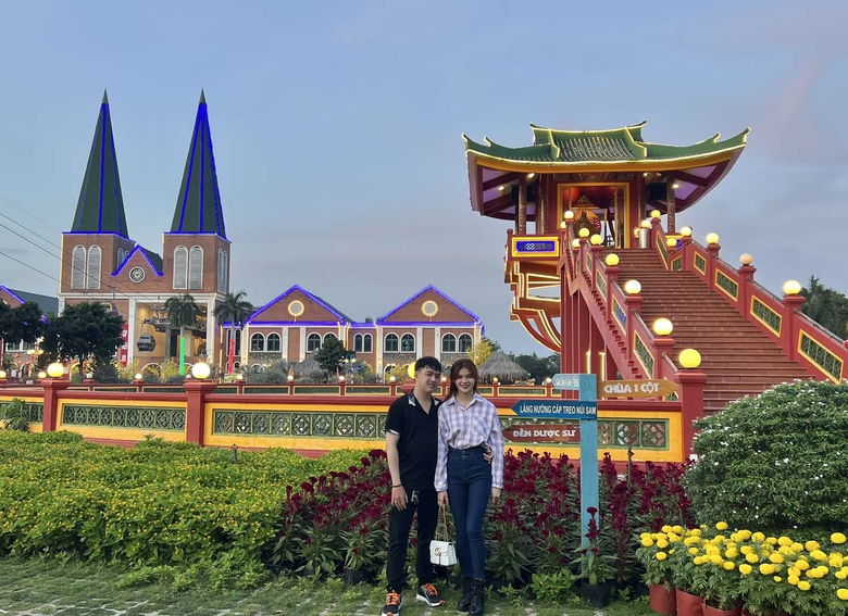 Cần Thơ - An Giang đ&oacute;n hơn 1,1 triệu lượt kh&aacute;ch du lịch trong những ng&agrave;y đầu năm Ất Tỵ- Ảnh 2.