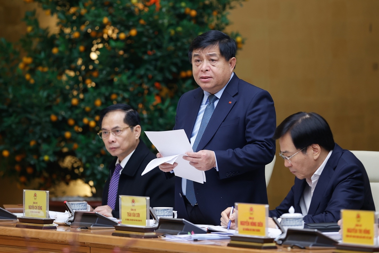 Thủ tướng: Giao doanh nghiệp tham gia dự &aacute;n lớn với cam kết cụ thể- Ảnh 2.