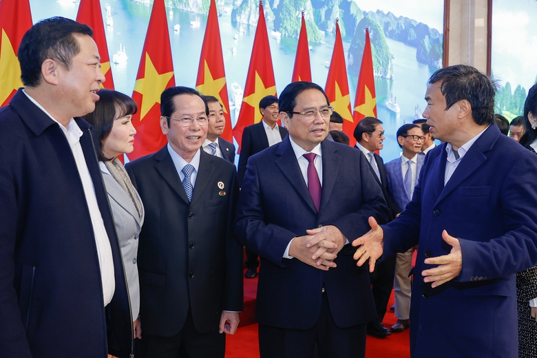 Thủ tướng: Giao doanh nghiệp tham gia dự &aacute;n lớn với cam kết cụ thể- Ảnh 8.