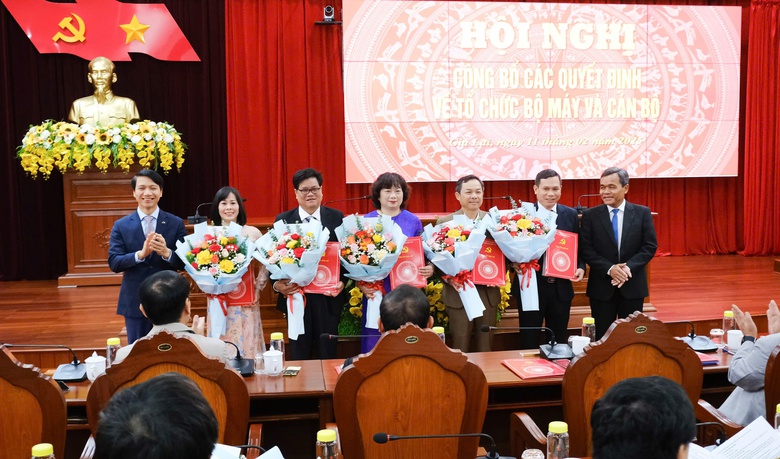 Trưởng ban Tuy&ecirc;n gi&aacute;o Tỉnh ủy Gia Lai xin nghỉ hưu trước tuổi- Ảnh 1.