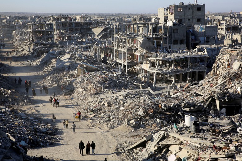Khung cảnh tan hoang tại Gaza sau 15 th&aacute;ng giao tranh dữ dội- Ảnh 4.
