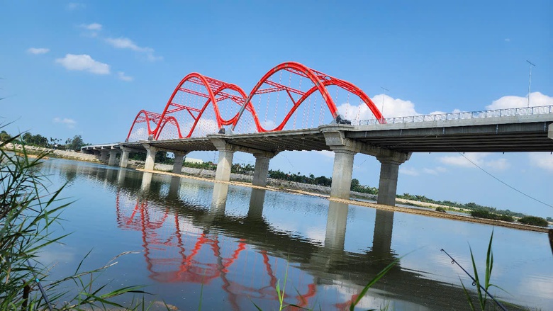 Quảng Ng&atilde;i gỡ vướng c&aacute;c dự &aacute;n ngh&igrave;n tỷ chậm tiến độ- Ảnh 1.