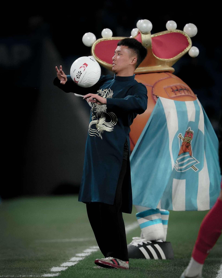VĐV Việt Nam mang tới vận may bất ngờ cho các đội bóng La Liga- Ảnh 1. VĐV Việt Nam mang tới vận may bất ngờ cho các đội bóng La Liga- Ảnh 1.