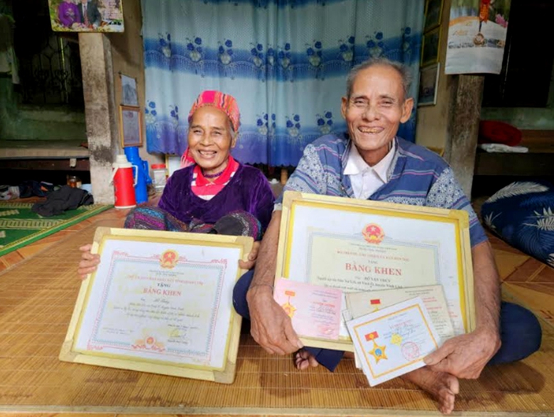 Chuyện đồng b&agrave;o V&acirc;n Kiều hiến đất mở đường- Ảnh 1.