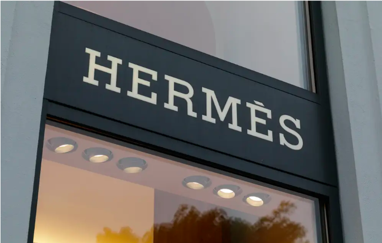 Ăn n&ecirc;n l&agrave;m ra, thương hiệu thời trang xa xỉ Herm&egrave;s thưởng lớn cho nh&acirc;n vi&ecirc;n- Ảnh 1.