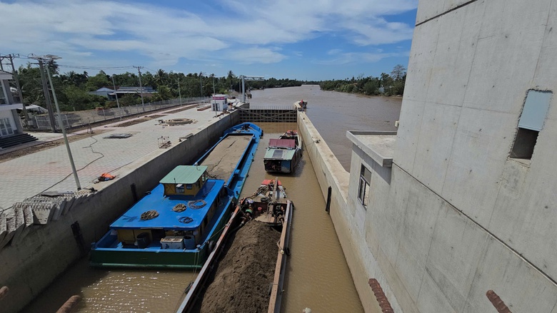 Người d&acirc;n S&oacute;c Trăng được lợi g&igrave; khi cống &acirc;u 500 tỷ đồng vận h&agrave;nh?- Ảnh 3.