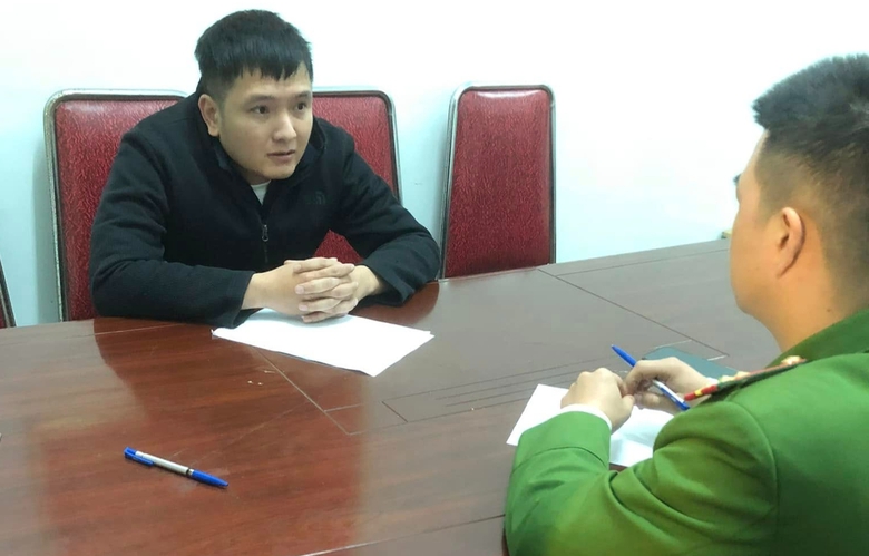 Bắt khẩn cấp đối tượng đ&aacute;nh g&atilde;y mũi nam sinh sau va chạm giao th&ocirc;ng- Ảnh 1.