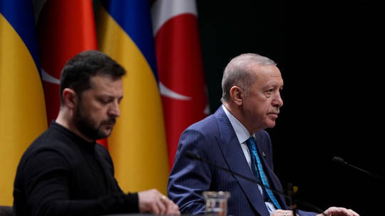 Thổ Nhĩ Kỳ đề nghị đăng cai đ&agrave;m ph&aacute;n h&ograve;a b&igrave;nh giữa Mỹ, Nga v&agrave; Ukraine- Ảnh 1.