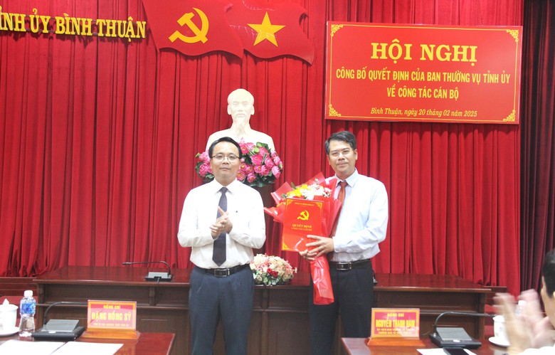 Điều động Gi&aacute;m đốc Sở GTVT B&igrave;nh Thuận giữ chức B&iacute; thư Huyện ủy T&aacute;nh Linh- Ảnh 1.