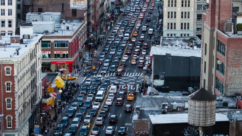 Ch&iacute;nh quyền Mỹ c&oacute; động th&aacute;i "khai tử" kế hoạch thu ph&iacute; tắc đường tại New York- Ảnh 1.