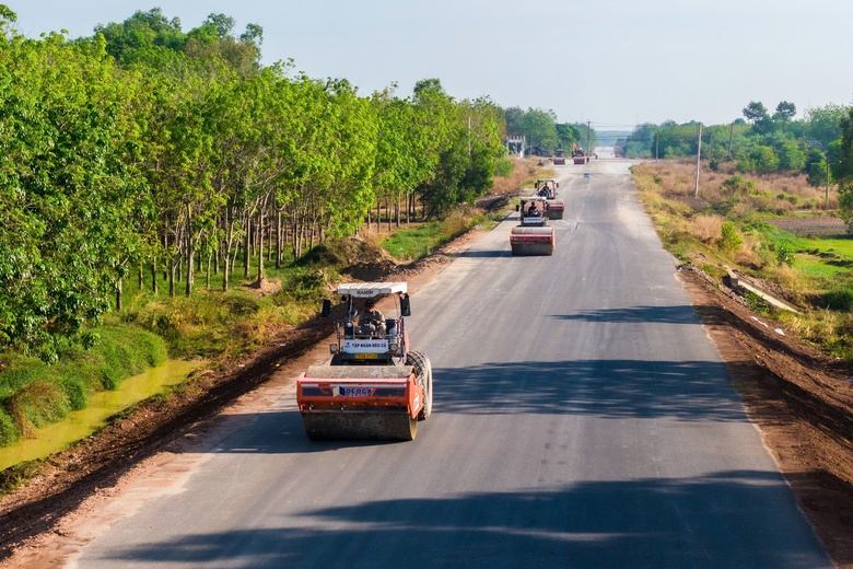 Bình Dương: Gỡ khó mặt bằng dự án đường Hồ Chí Minh đoạn Chơn Thành - Đức Hòa- Ảnh 2. Bình Dương: Gỡ khó mặt bằng dự án đường Hồ Chí Minh đoạn Chơn Thành - Đức Hòa- Ảnh 2.