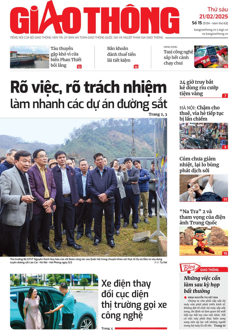 Trang nhất B&aacute;o Giao th&ocirc;ng số 15 ra ng&agrave;y 21/2/2025.