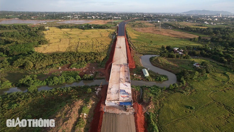 Tăng hơn 4.200 tỷ đồng tổng mức đầu tư cao tốc Bi&ecirc;n Ho&agrave; - Vũng T&agrave;u- Ảnh 1.