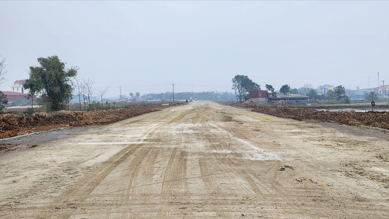 Đường Vành đai 4 - Vùng Thủ đô qua Bắc Ninh thảm những mét bê tông nhựa đầu tiên- Ảnh 14. Đường Vành đai 4 - Vùng Thủ đô qua Bắc Ninh thảm những mét bê tông nhựa đầu tiên- Ảnh 14.