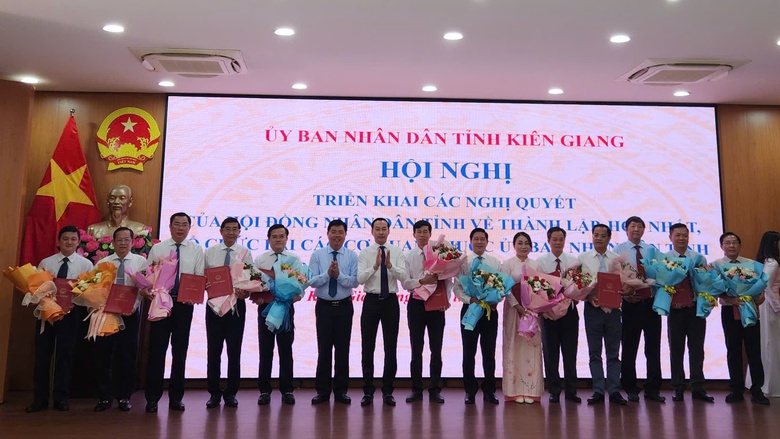 T&acirc;n gi&aacute;m đốc Sở X&acirc;y dựng Ki&ecirc;n Giang sau hợp nhất l&agrave; ai?- Ảnh 1.