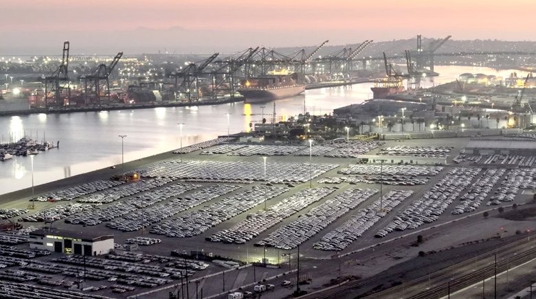 H&atilde;ng xe lo đảo lộn nếu Mỹ &aacute;p thuế 25% với &ocirc; t&ocirc;- Ảnh 2.