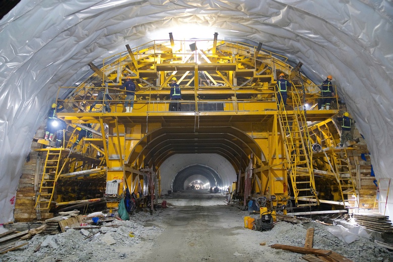 Không để mưa lớn cản tiến độ cao tốc Quảng Ngãi - Hoài Nhơn- Ảnh 4. Không để mưa lớn cản tiến độ cao tốc Quảng Ngãi - Hoài Nhơn- Ảnh 4.