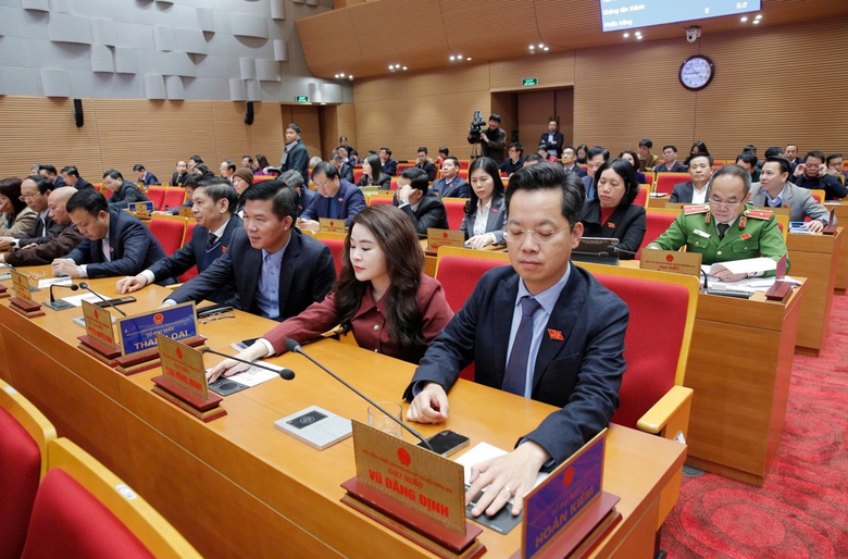 H&agrave; Nội chốt bi&ecirc;n chế c&ocirc;ng chức sau sắp xếp- Ảnh 2.