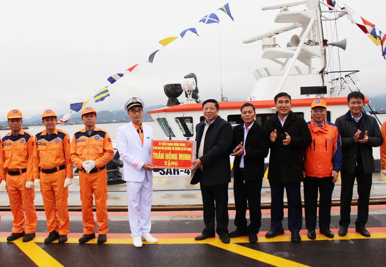 Phát huy vai trò cứu nạn hàng hải, góp phần bảo vệ chủ quyền biển đảo- Ảnh 3. Phát huy vai trò cứu nạn hàng hải, góp phần bảo vệ chủ quyền biển đảo- Ảnh 3.
