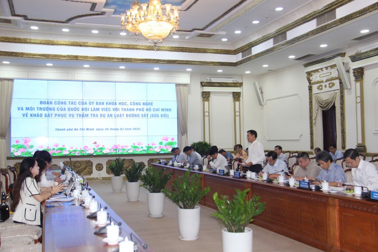 L&agrave;m r&otilde; m&ocirc; h&igrave;nh ph&aacute;t triển TOD trong đường sắt- Ảnh 1.