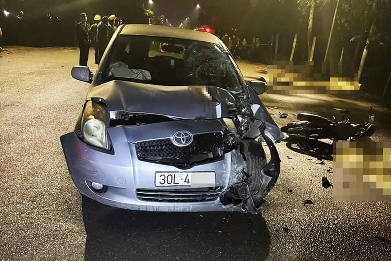 Tai nạn l&agrave;m 3 người chết ở H&agrave; Nội: T&agrave;i xế &ocirc; t&ocirc; vi phạm nồng độ cồn, xe m&aacute;y đi sai l&agrave;n- Ảnh 1.