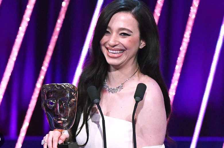 Cô gái nhỏ nhút nhát Mikey Madison của Anora liệu có làm nên chuyện tại mùa Oscar 2025- Ảnh 7. Cô gái nhỏ nhút nhát Mikey Madison của Anora liệu có làm nên chuyện tại mùa Oscar 2025- Ảnh 7.