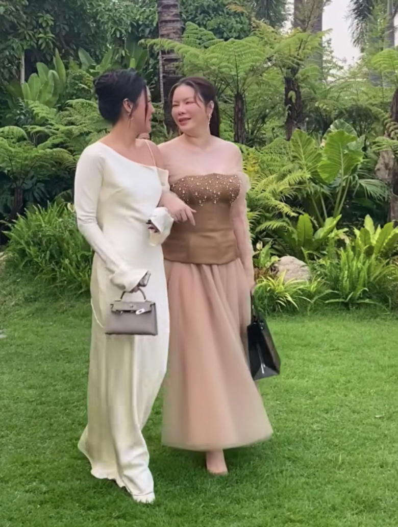 L&yacute; Nh&atilde; Kỳ xuất hiện gợi cảm tại phim "Anh trai say hi", b&aacute;c bỏ th&ocirc;ng tin k&eacute;m sắc, sồ sề- Ảnh 3.