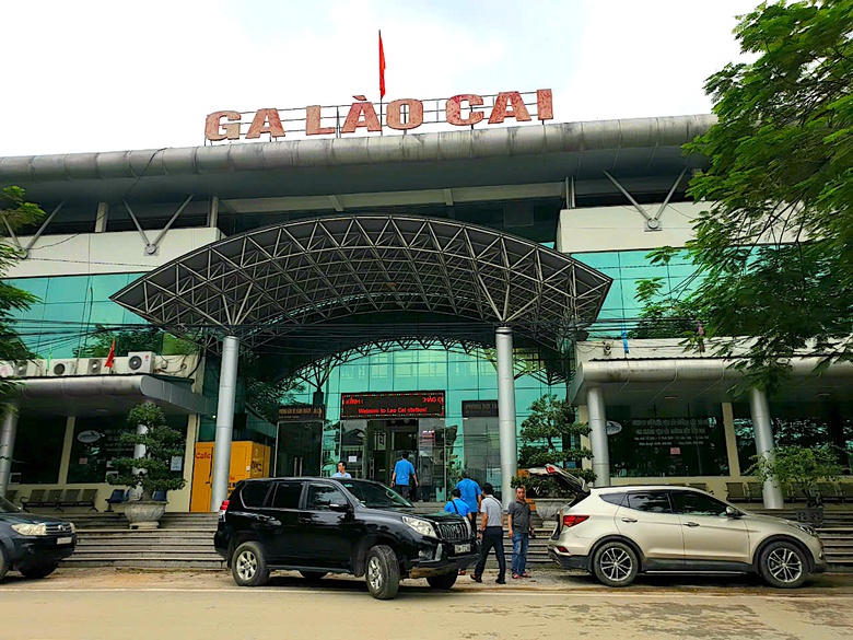 Cơ hội mua v&eacute; tập thể t&agrave;u du lịch H&agrave; Nội - L&agrave;o Cai gi&aacute; hấp dẫn- Ảnh 1.