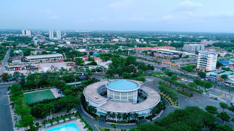 Lập th&agrave;nh phố Ph&uacute; Mỹ với nhiều si&ecirc;u cảng- Ảnh 2.