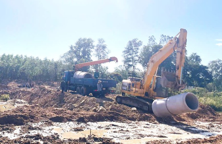 B&igrave;nh Thuận: Động thổ thi c&ocirc;ng đường tr&aacute;nh thị x&atilde; La Gi kết nối QL55- Ảnh 1.