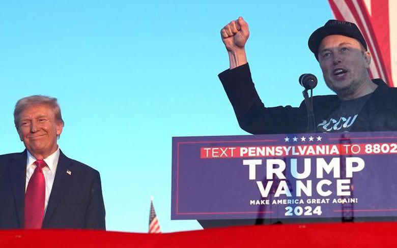 Tỷ ph&uacute; Musk thu lợi khổng lồ khi 