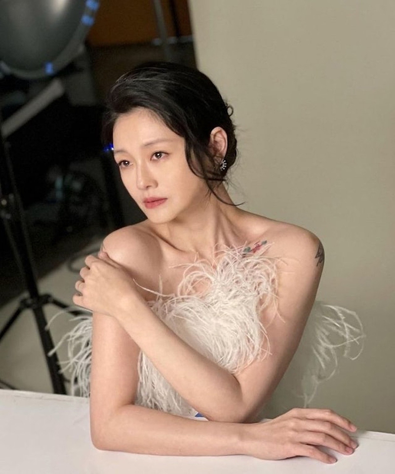 Gia đ&igrave;nh tiết lộ nguy&ecirc;n nh&acirc;n khiến Từ Hy Vi&ecirc;n qua đời ở tuổi 48- Ảnh 1.