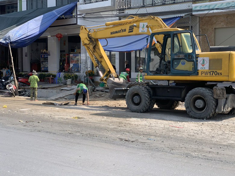 Cầu Rạch Miễu 2 thi c&ocirc;ng nhộn nhịp ngay đầu năm mới- Ảnh 6.