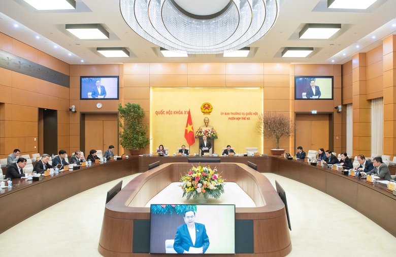 Chủ tịch Quốc hội: C&ocirc;ng t&aacute;c nh&acirc;n sự tr&igrave;nh tại kỳ họp bất thường hết sức quan trọng- Ảnh 2.