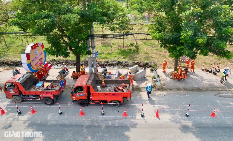 Bắt đầu duy tu hệ thống tho&aacute;t nước tr&ecirc;n QL51- Ảnh 4.