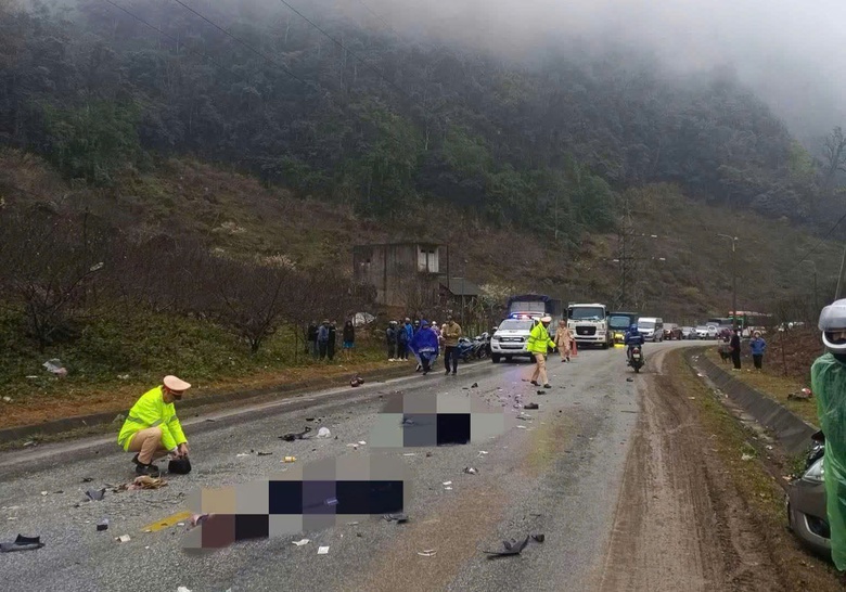 Đ&ocirc;i nam nữ tử vong sau va chạm với &ocirc; t&ocirc; ở Sơn La- Ảnh 1.