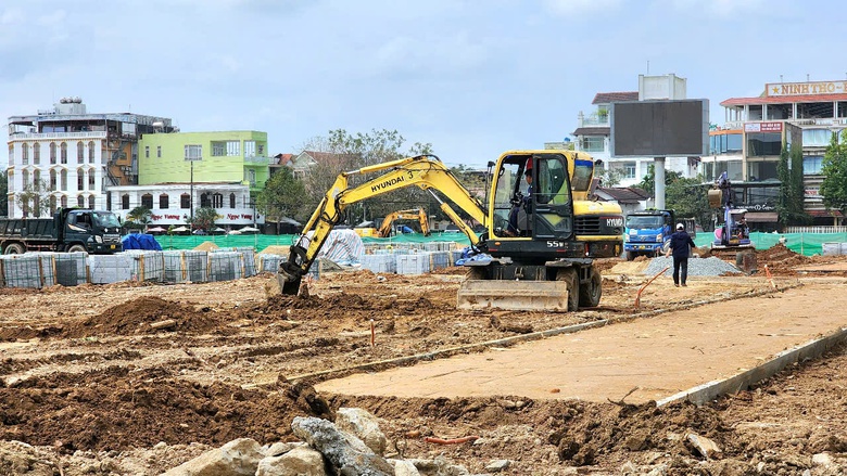Đua tiến độ dự &aacute;n trăm tỷ n&acirc;ng tầm trung t&acirc;m TP Quảng Ng&atilde;i- Ảnh 2.